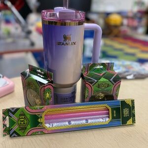 Wicked Glinda For Good Stanley Collab